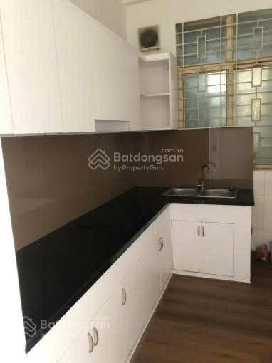 Bán gấp căn b1, 2pn 2wc lầu cao thoáng, nhà mới sơn sửa đẹp