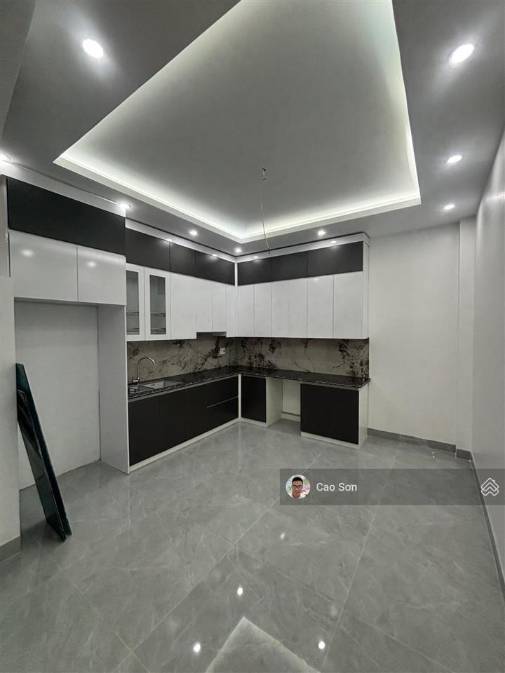Bán nhà mặt đường khu vực đằng hải, 52m2 4 tầng, lô góc, đường rộng 8m, hố chờ thang máy, 5,35 tỷ