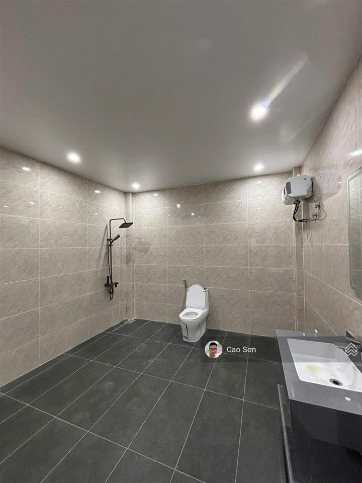 Bán nhà mặt đường kiều sơn, văn cao, xây mới độc lập 55m2 5 tầng, 5 ngủ, mặt phố mà giá 6,6 tỷ