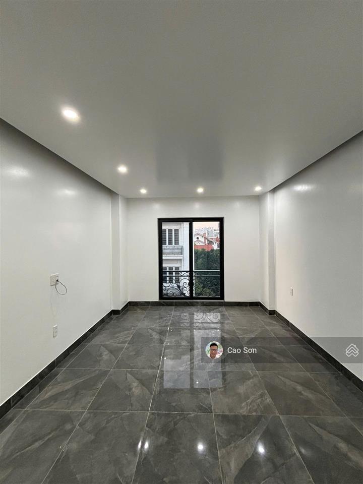 Bán nhà mặt đường kiều sơn, văn cao, xây mới độc lập 55m2 5 tầng, 5 ngủ, mặt phố mà giá 6,6 tỷ