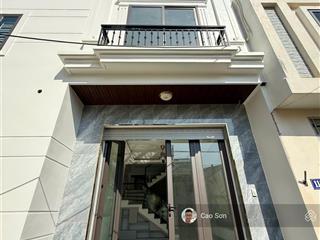 Bán nhà dân xây độc lập phương lưu, 48m2 4 tầng, 4 ngủ, ô tô đỗ gần nhà, có sân sau, giá 3,55 tỷ