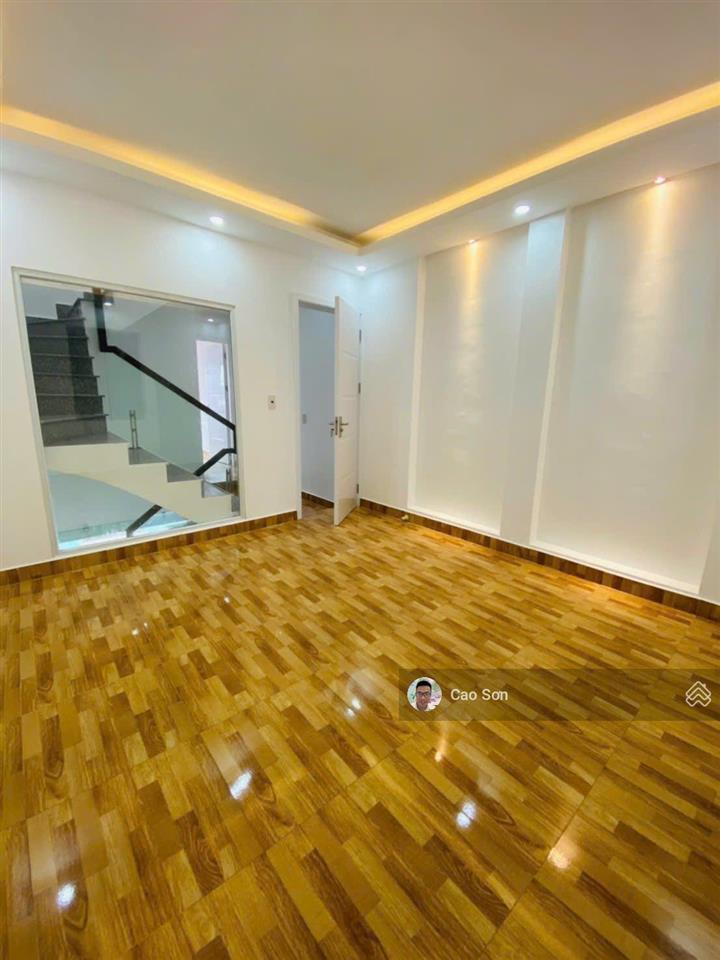 Bán nhà mặt ngõ đằng hải, 43m2 3 tầng, 3 ngủ, mặt ngõ ô tô chạy thông, dân xây độc lập, giá 3,15 tỷ