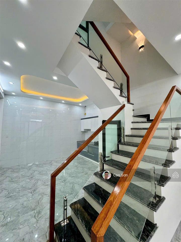 Bán nhà sau nhà mặt ngõ hàng tổng, đằng hải, 41m2 3 tầng, xây mới đẹp thoáng, giá 2 tỷ 850
