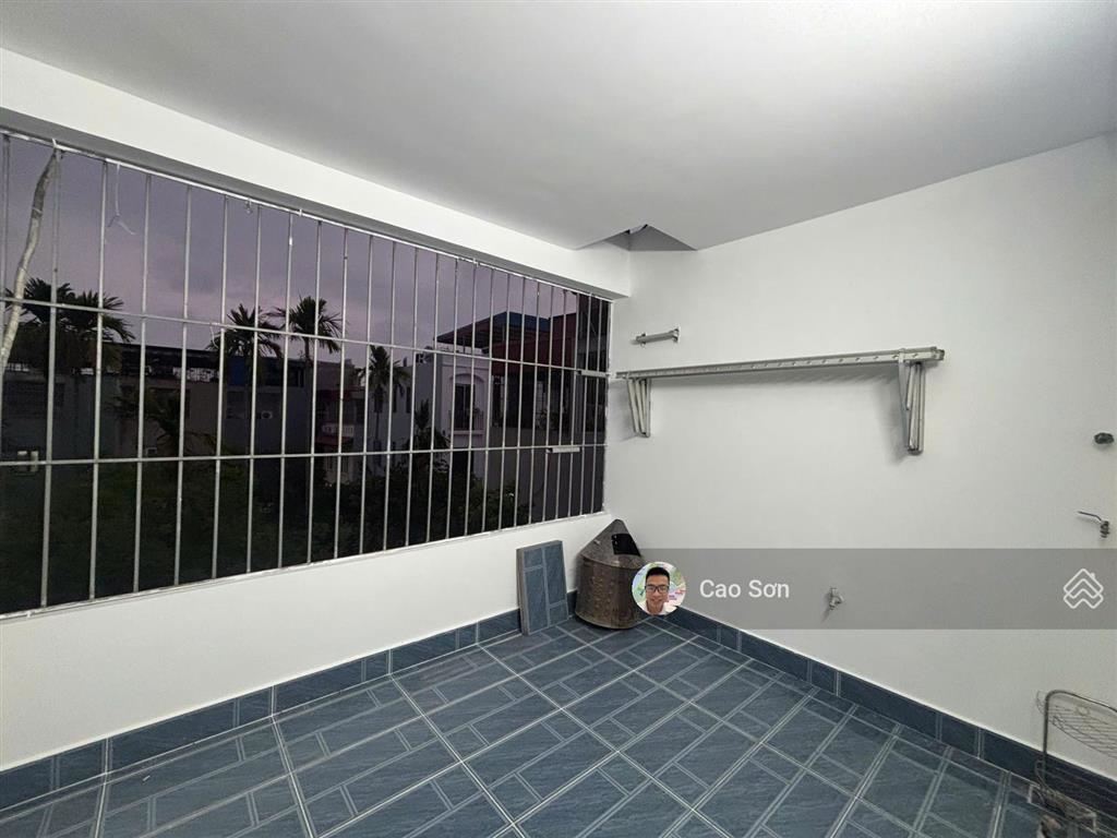 Bán nhà mặt ngõ đằng hải 40m2 3 tầng 3 ngủ, ngõ 5m ô tô đỗ cửa, full đồ, giá 2,85 tỷ