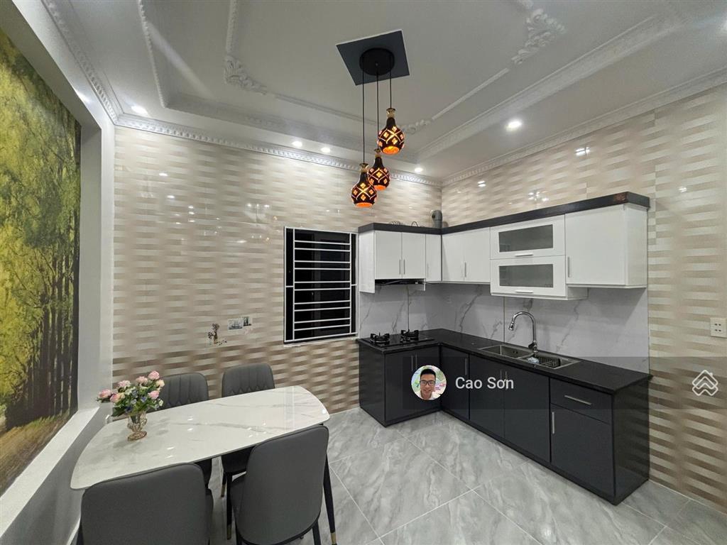 Bán nhà mặt ngõ đằng hải 40m2 3 tầng 3 ngủ, ngõ 5m ô tô đỗ cửa, full đồ, giá 2,85 tỷ