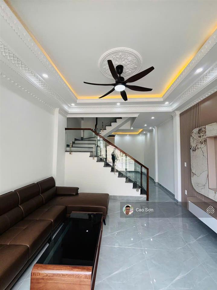 Bán nhà mặt ngõ 8m phương lưu, ngõ rộng 8m ô tô đỗ cửa, 42m2 4 tầng xây mới, giá 4,55 tỷ