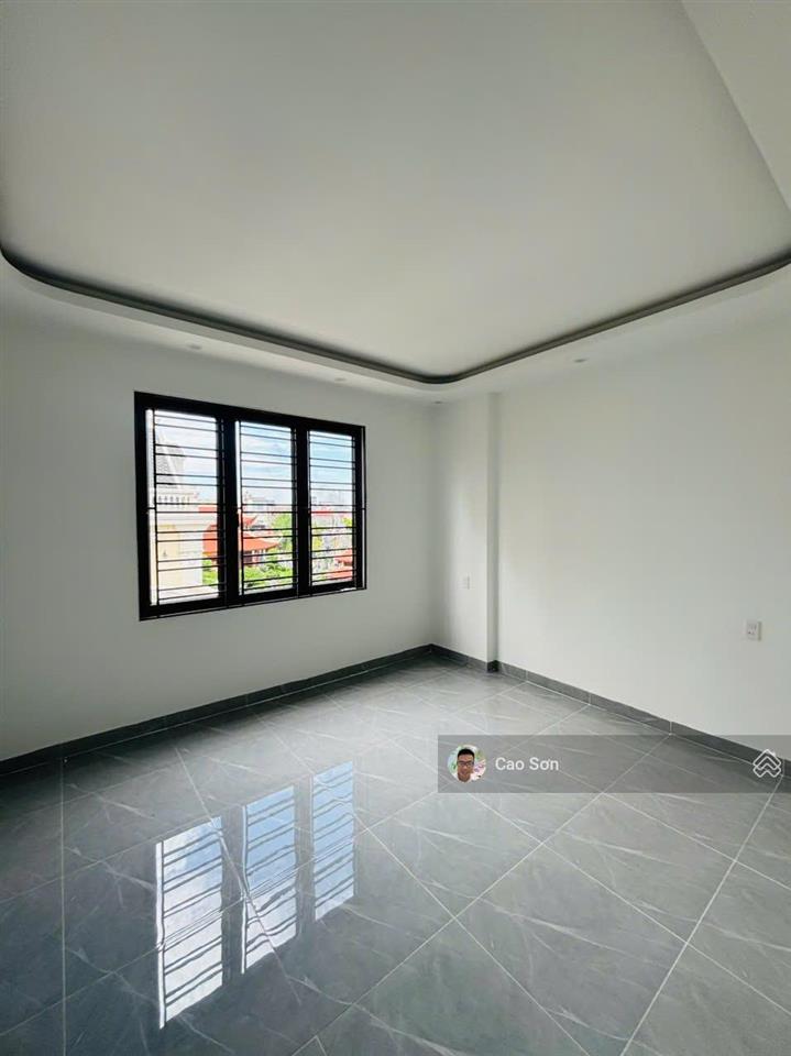 Bán nhà mặt ngõ 8m phương lưu, ngõ rộng 8m ô tô đỗ cửa, 42m2 4 tầng xây mới, giá 4,55 tỷ