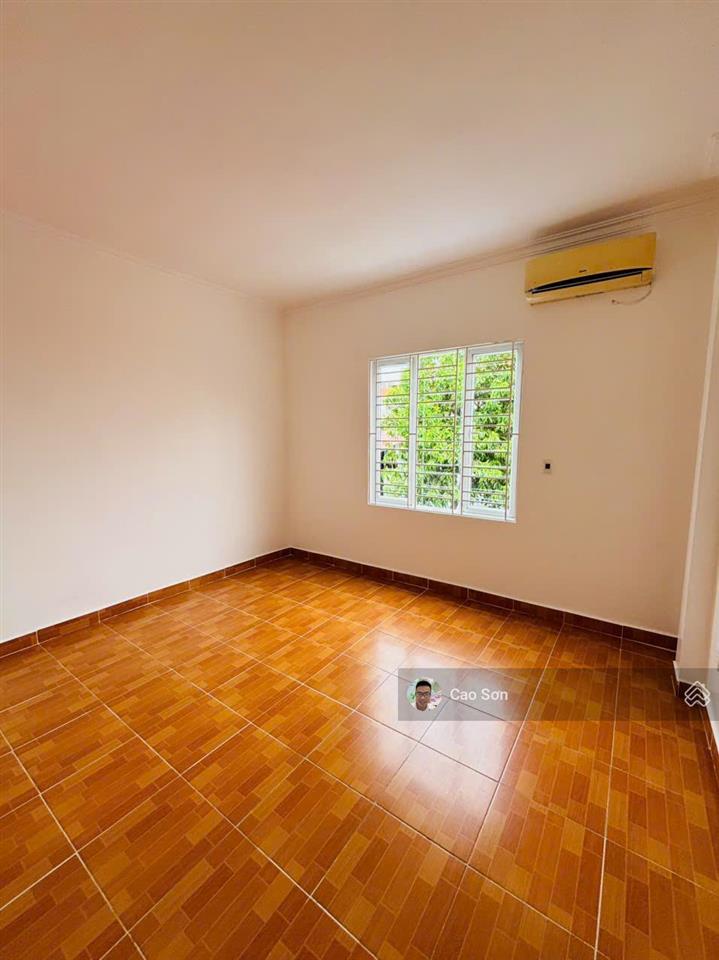 Bán nhà riêng có sân tại đằng hải, 43m2 3 tầng 3 ngủ, ô tô nhỏ tận cửa, ngõ cao thoáng, 2,35 tỷ