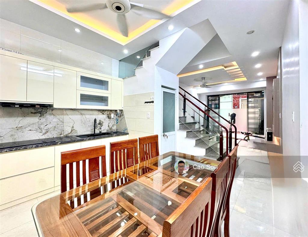 Bán nhà đằng hải, gần chợ lũng hoa, 42m2 3 tầng 3 ngủ, giá chào 2,69 tỷ