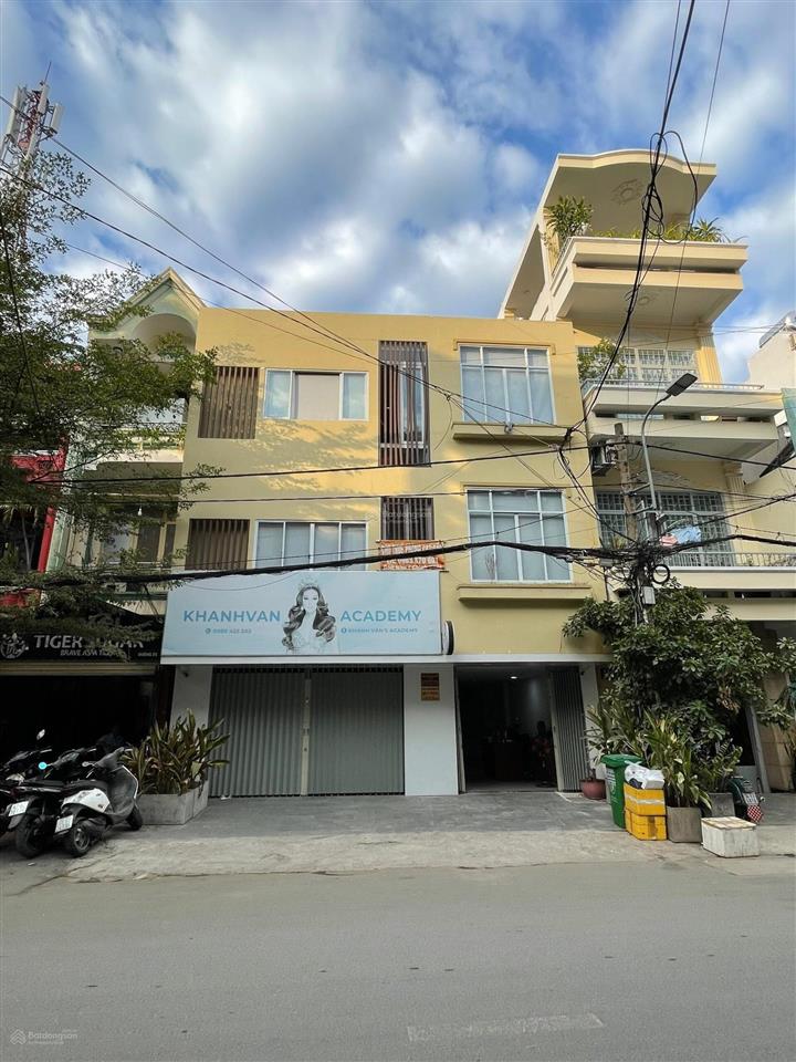Giảm thêm 8 tỷ mặt tiền võ oanh 8x22m kết cấu 4 tầng hđt 130tr/tháng giá 40 tỷ