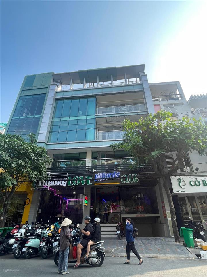Giảm thêm 8 tỷ mặt tiền võ oanh 8x22m kết cấu 4 tầng hđt 130tr/tháng giá 40 tỷ
