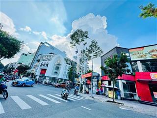 Bán khuôn đất khan hiếm quốc hương vị trí ngay xuân thủy 9x26m ctxd hầm 7 tầng giá 72 tỷ