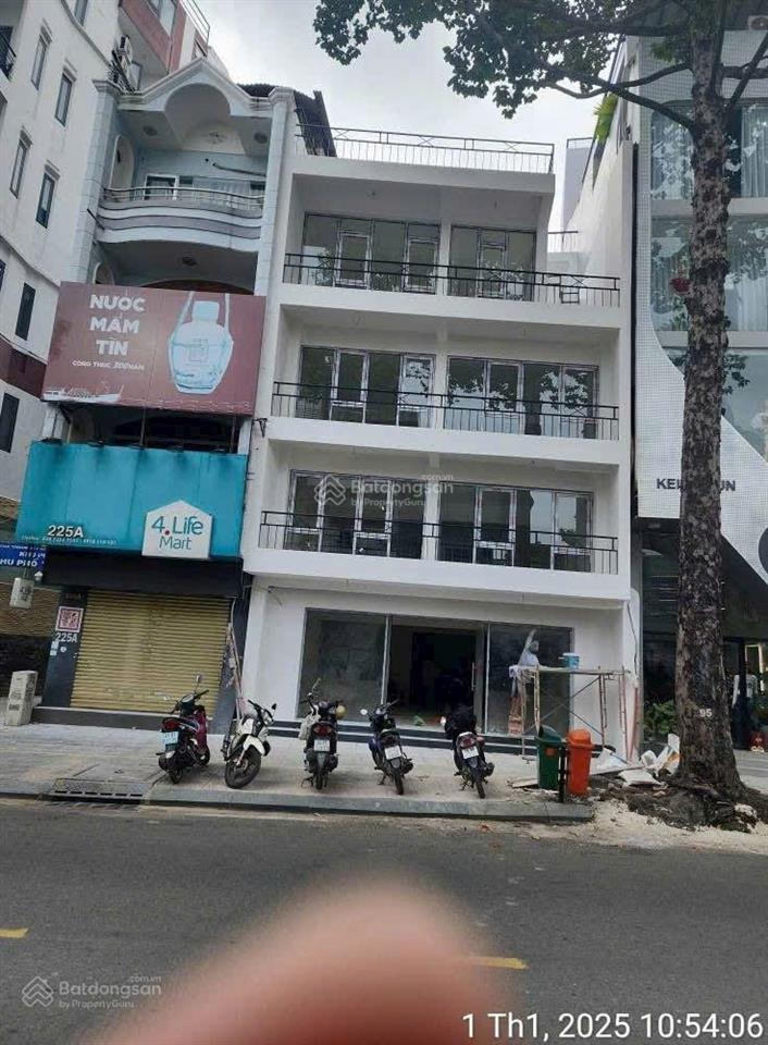 Bán gấp nhà phố đường xô viết nghệ tĩnh 8x25m kc 5 tầng hđt 170tr/tháng giá 42 tỷ