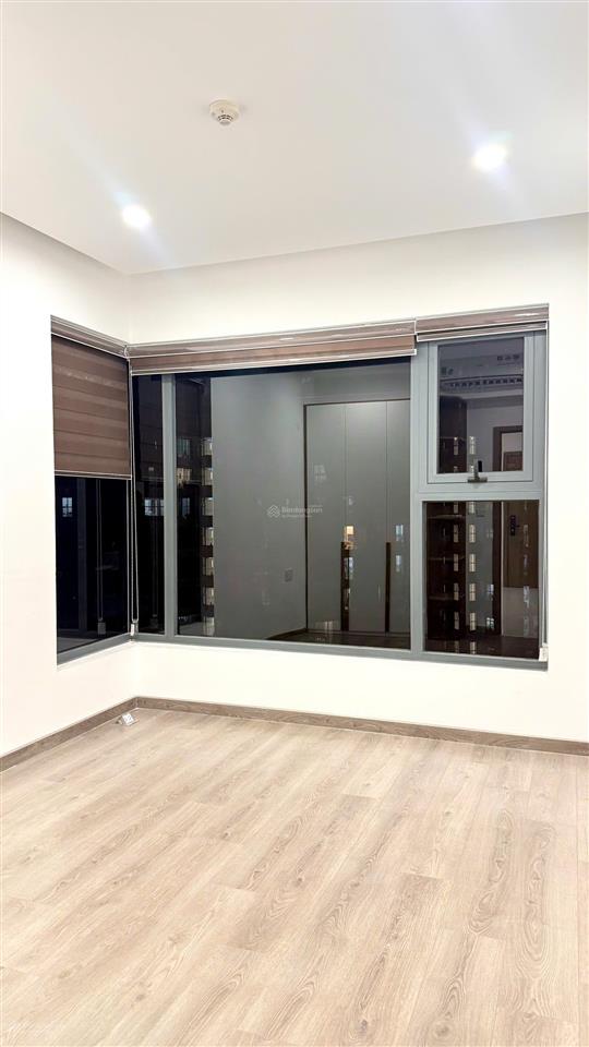 Bán căn 3pn 2wc diamond alnata plus, view đại lộ, nội thất cơ bản, giá 8,78 tỷ bao hết, kèm ô xe