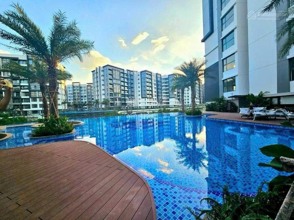 Bán căn 3pn 2wc diamond alnata plus, view đại lộ, nội thất cơ bản, giá 8,78 tỷ bao hết, kèm ô xe