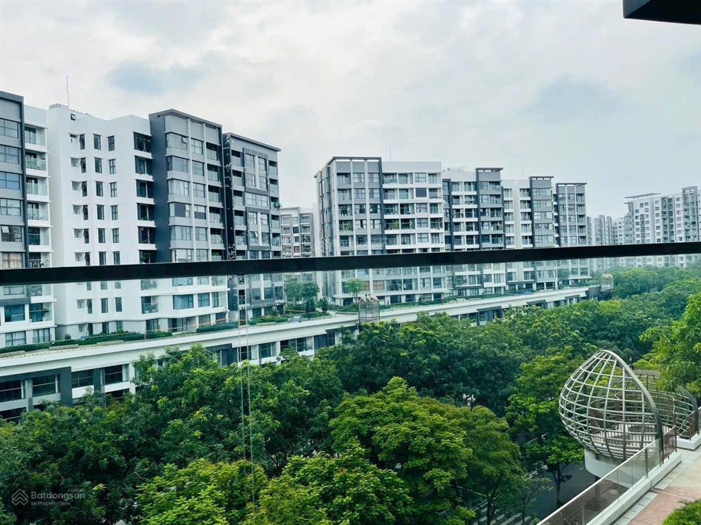 Bán căn 3pn 2wc diamond alnata plus, view đại lộ, nội thất cơ bản, giá 8,78 tỷ bao hết, kèm ô xe