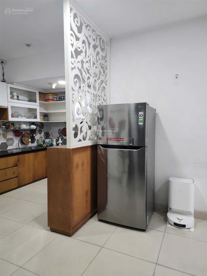 Bán căn 2pn 2wc 70m2 khu ruby celadon, block e, sổ hồng riêng, full nội thất, giá 4,5 tỷ bao hết