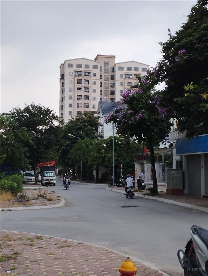 Biệt thự resco, phạm văn đồng, đón đầu sóng đường tây thăng long, giá đầu tư...
