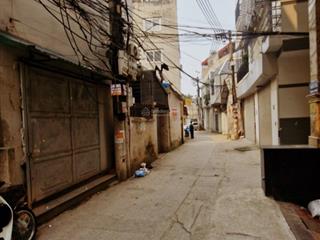 Bán nhà đẹp, ngõ thông, ô tô 07 chỗ qua nhà, gần đường tây thăng long, vừa ở, vừa kinh doanh...