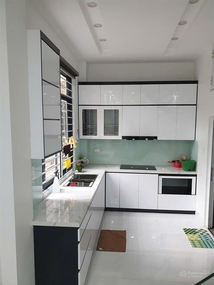 Cho thuê nhà nguyên căn tại khu học viện cảnh sát, cổ nhuế 2, bắc từ liêm, hà nội, điện nước tự trả