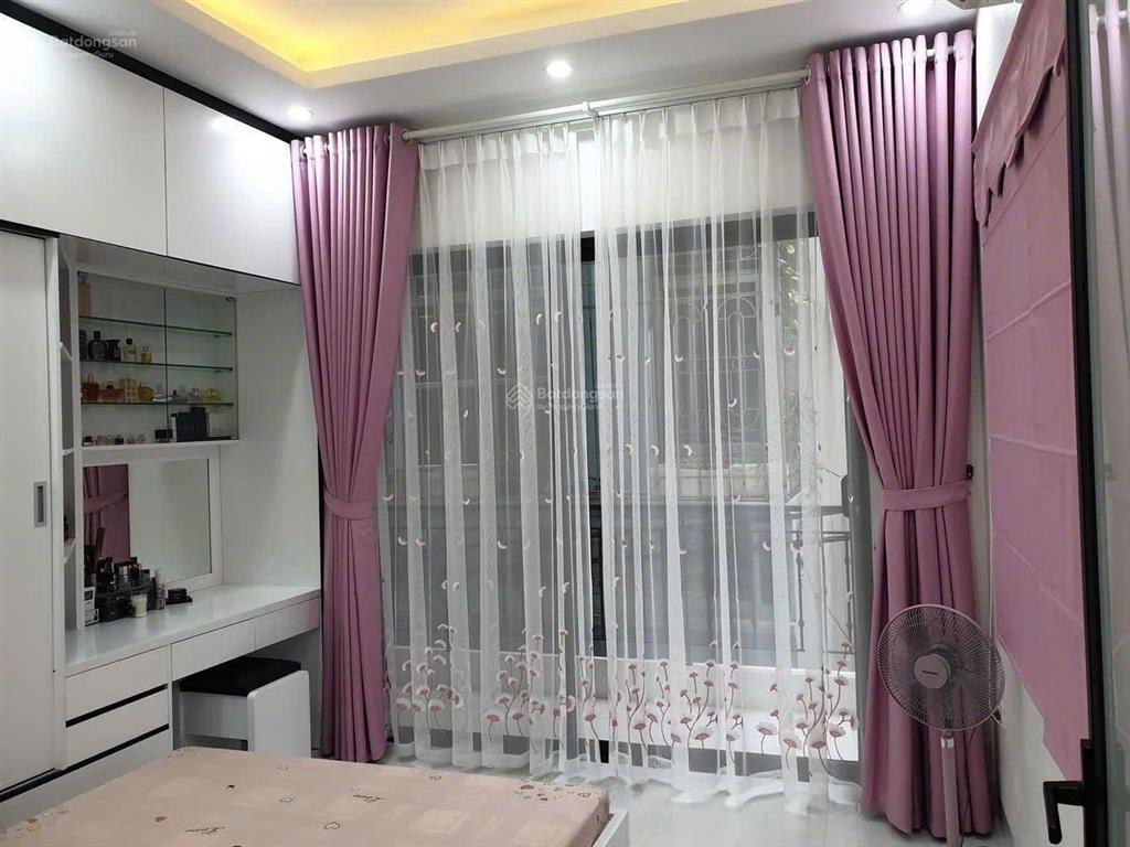 Cho thuê nhà nguyên căn tại khu học viện cảnh sát, cổ nhuế 2, bắc từ liêm, hà nội, điện nước tự trả