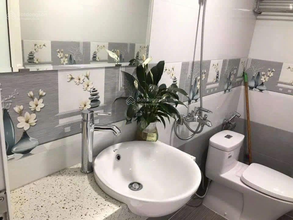 Cho thuê nhà nguyên căn tại khu học viện cảnh sát, cổ nhuế 2, bắc từ liêm, hà nội, điện nước tự trả