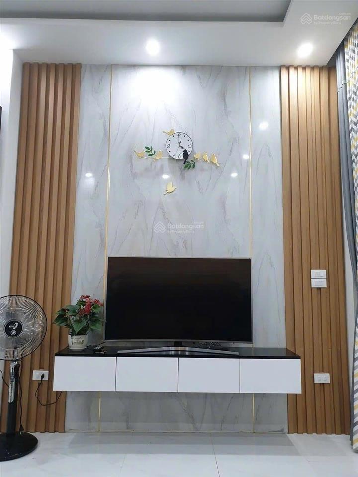 Cho thuê nhà nguyên căn tại khu học viện cảnh sát, cổ nhuế 2, bắc từ liêm, hà nội, điện nước tự trả