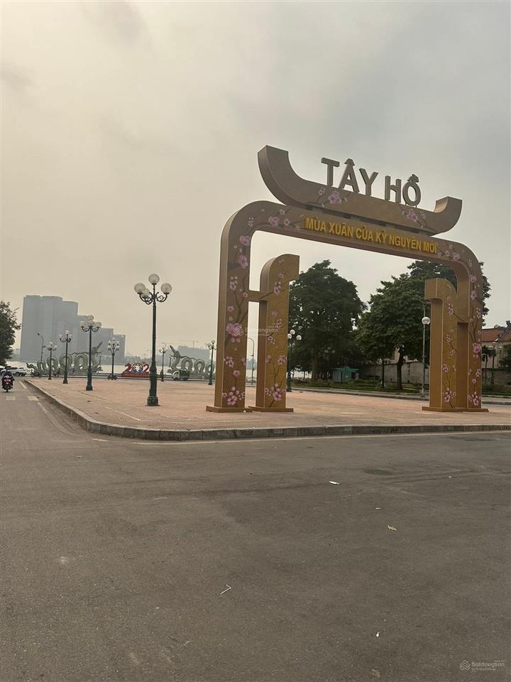 Bán siêu phẩm mặt phố lạc long quân, tây hồ, hà nội, vỉa hè đá bóng, view hồ tây, siêu thoáng