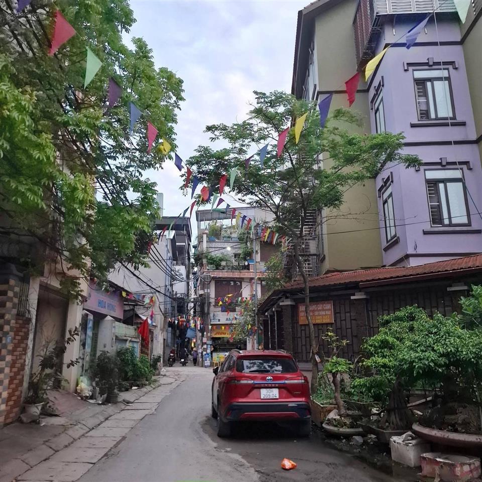 Bán liền kề đấu giá giãn dân đỗ nhuận, xuân đỉnh, phạm văn đồng, hà nội. ngay cv hòa bình