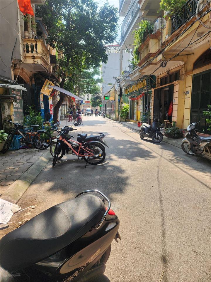 Bán nhà mặt phố kinh doanh lê văn hiến, ngay học viện tài chính, ô tô tránh, vỉa hè kinh doanh