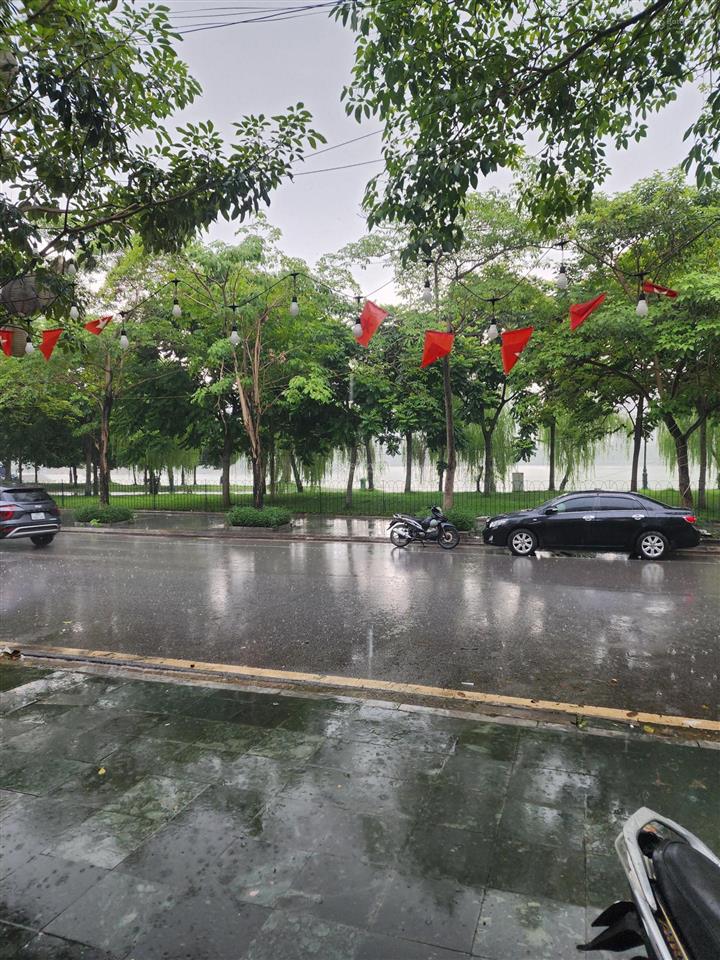 Bán siêu phẩm biệt thự khu đô thị thành phố giao lưu, gần hồ điều hòa, hạ tầng đồng bộ, ở sướng...