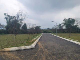 Đất 3xx triệu, sẵn sổ, 300m ra chợ Bãi xe, gần khu nghỉ dưỡng Serena Kim Bôi