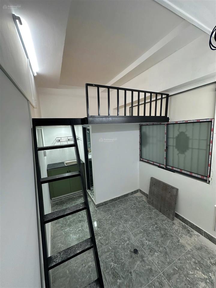 Mới 100%, gác cửa sổ thoáng ngay ung văn khiêm bình thạnh