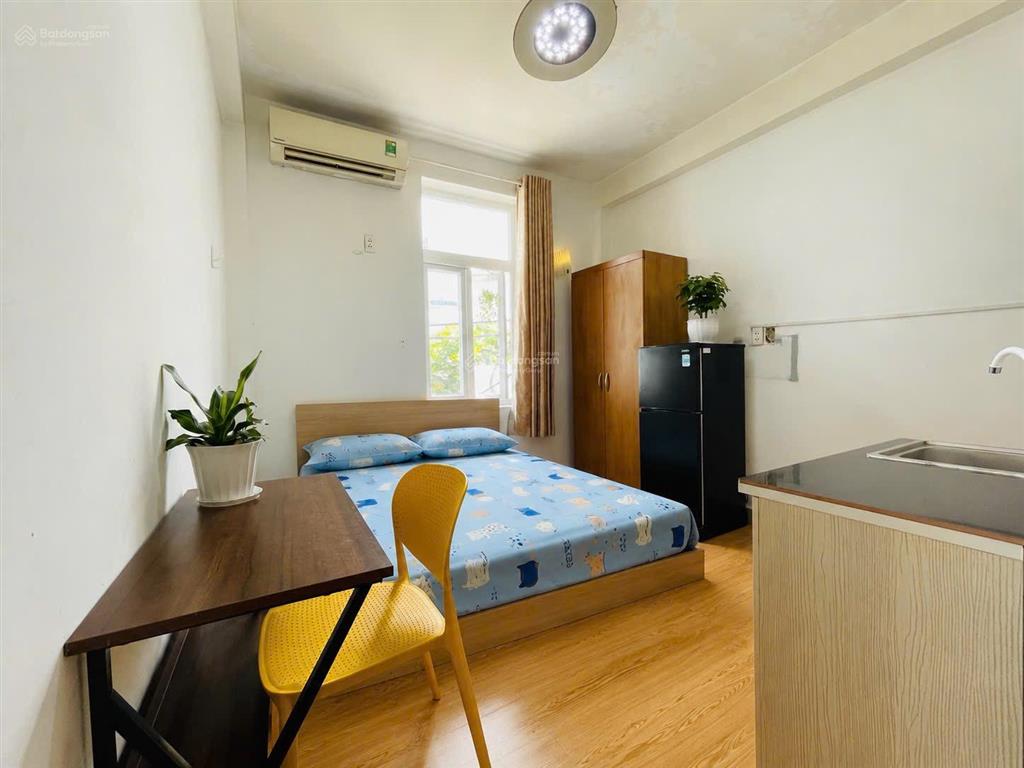Studio cửa sổ, thang máy full nội thất tại 278 nguyễn xí bình thạnh