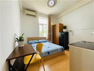 Studio cửa sổ, thang máy full nội thất tại 278 nguyễn xí bình thạnh
