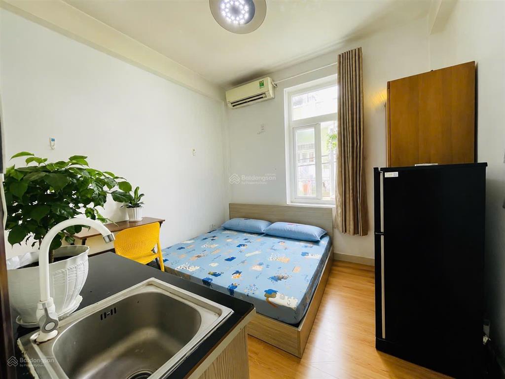 Studio cửa sổ, thang máy full nội thất tại 278 nguyễn xí bình thạnh