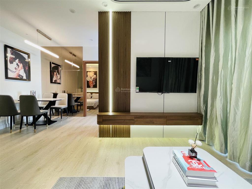 Bán căn góc thương mại ssh08, tầng cao, view biển, full nội thất