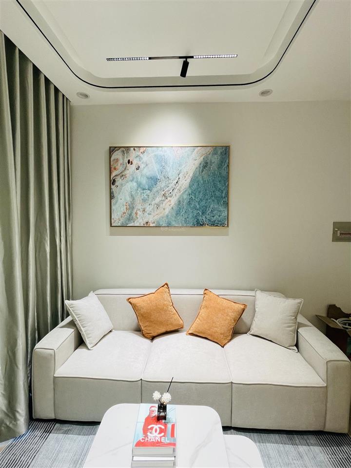 Bán căn góc thương mại ssh08, tầng cao, view biển, full nội thất