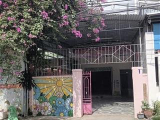Nhà 2tầng, mặt tiền đườngtản đà, nở hậu hơn 6m, dt 155m2, tiện kinhdoanh, mở vphòng,spa, căn hộ