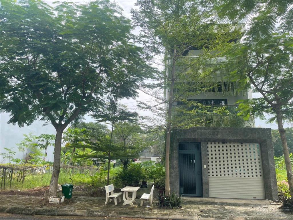 Giảm còn 6 tỷ  đất kđt đông tăng long 100m2 (5x20) mặt tiền kinh doanh trục a4