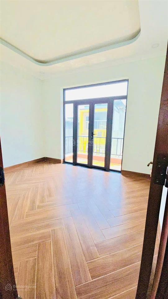Giảm 500tr giá tốt  hẻm thông 730 lã xuân oai  nhà 4 tầng mới  vị trí đẹp