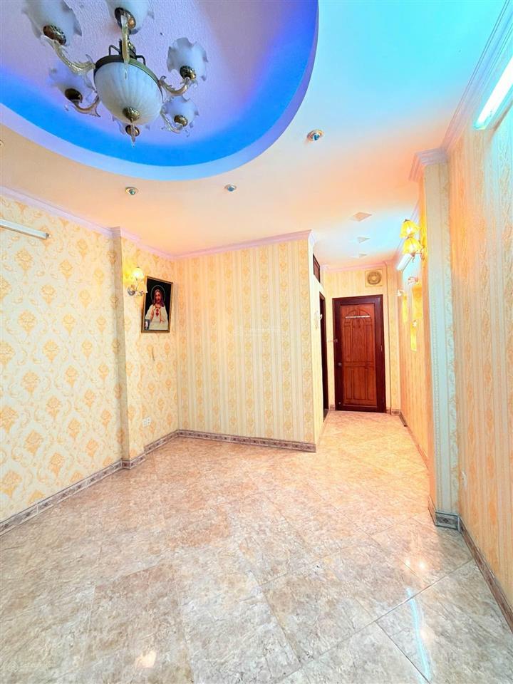Cơ hội có nhà hẻm 6m ngay "thủ phủ giải trí" sư vạn hạnh  4 tầng btct tiện vừa ở vừa kinh doanh