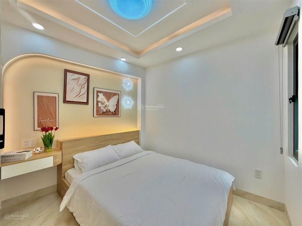 Nhà mới đẹp hẻm xe hơi ngay vĩnh viễn  5 tầng đúc thật kiên cố  kinh doanh nhỏ lẻ đều ổn