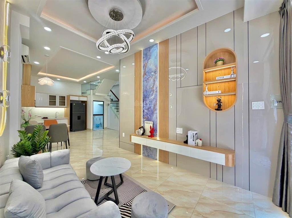 Nhà mới đẹp hẻm xe hơi ngay vĩnh viễn  5 tầng đúc thật kiên cố  kinh doanh nhỏ lẻ đều ổn