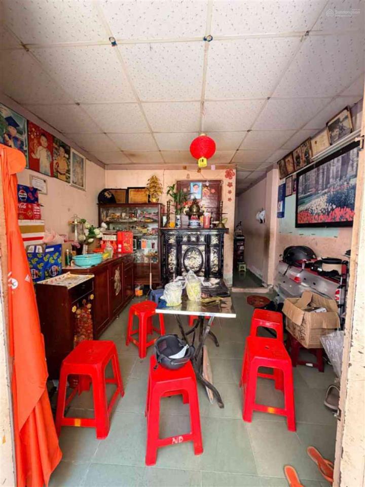 Hẻm xe hơi tránh cmt8  3 tầng cũ tiện sơn sửa theo ý  46m2 vuông vức ko lộ giới quy hoạch