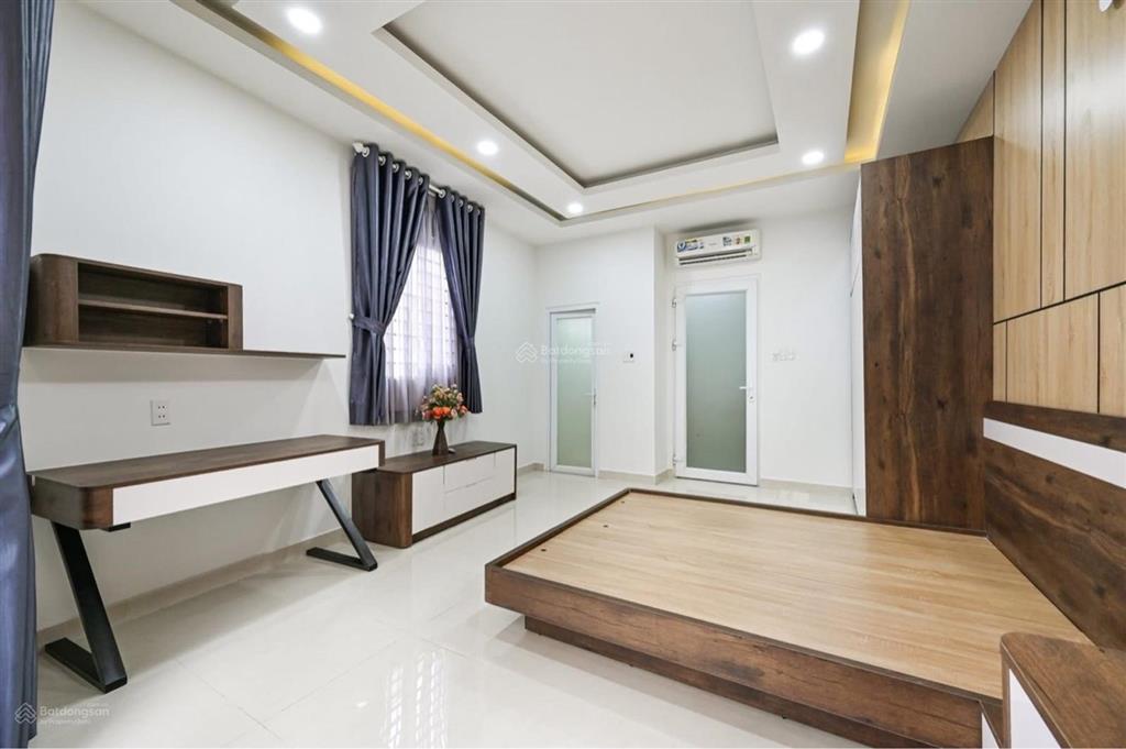 Phù hợp gia đình 4 người ở vì nhà 4 tầng 3 phòng ngủ rộng thoáng mới đẹp  33m2  hẻm 3m
