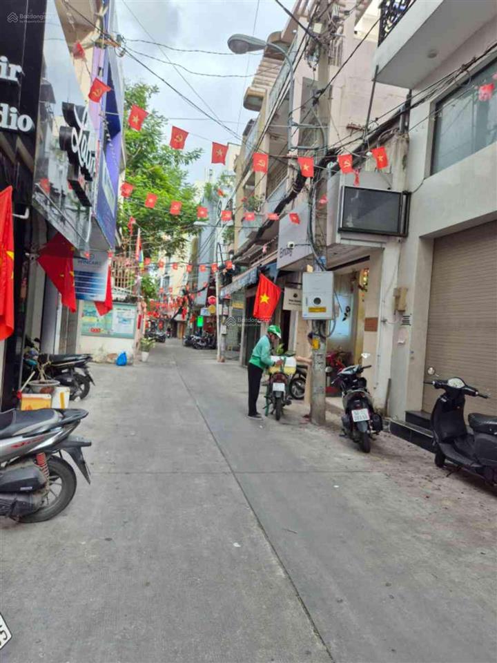 Hoa hậu hẻm 6m xe hơi ngủ đua ngay lê văn sỹ  55m2  2 tầng kiên cố  khu an ninh