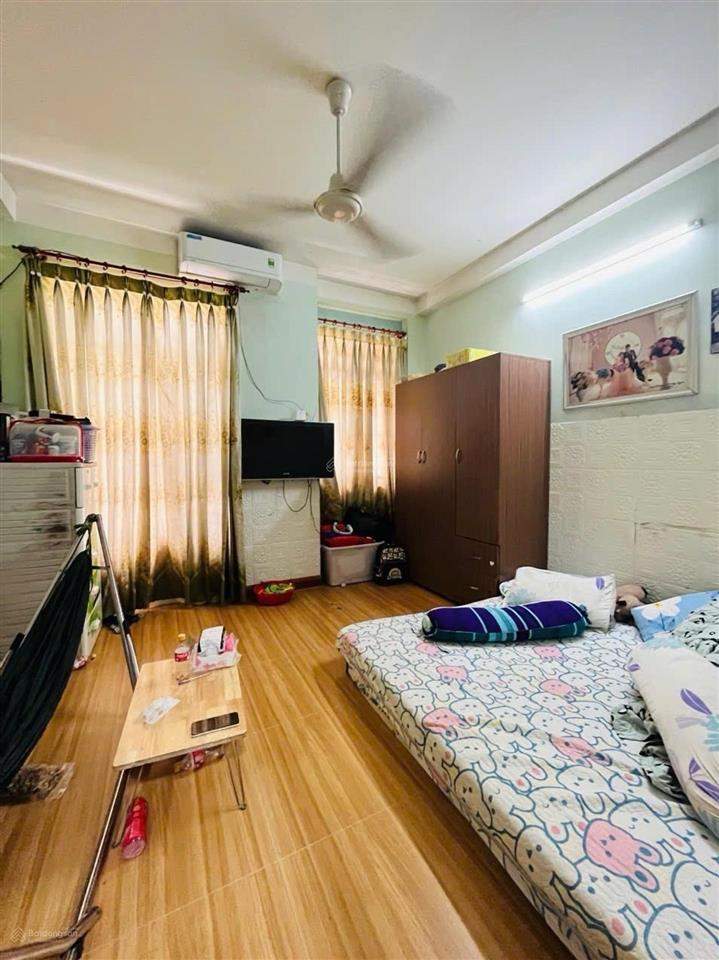 Siêu phẩm hxh bắc hải  32m2 vuông vắn  1 trệt 2 lầu btct 4 phòng ngủ