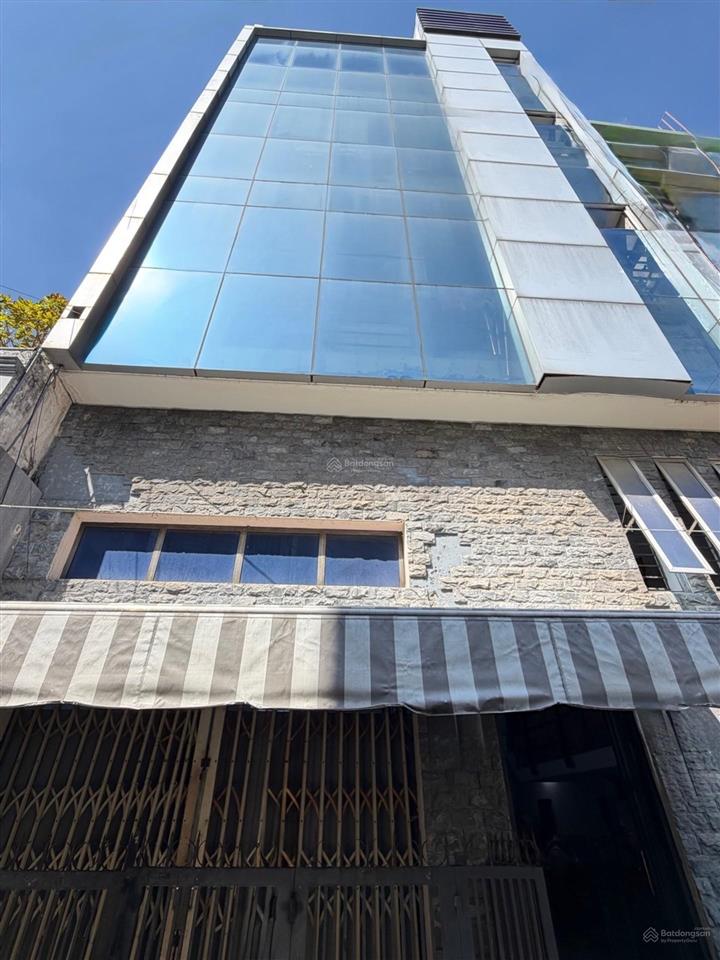 Lần đầu có 1 tòa nhà siêu phẩm 9 tầng ngay gần lý thường kiệt  93m2 (7x13) vuông  hẻm xe hơi