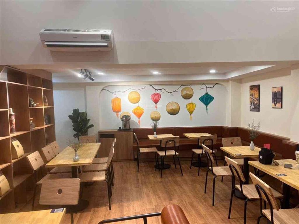 Vị trí siêu sang trọng mặt tiền 3 tháng 2 ngay chung cư hà đô  40m2  3 tầng  cho thuê 45 triệu